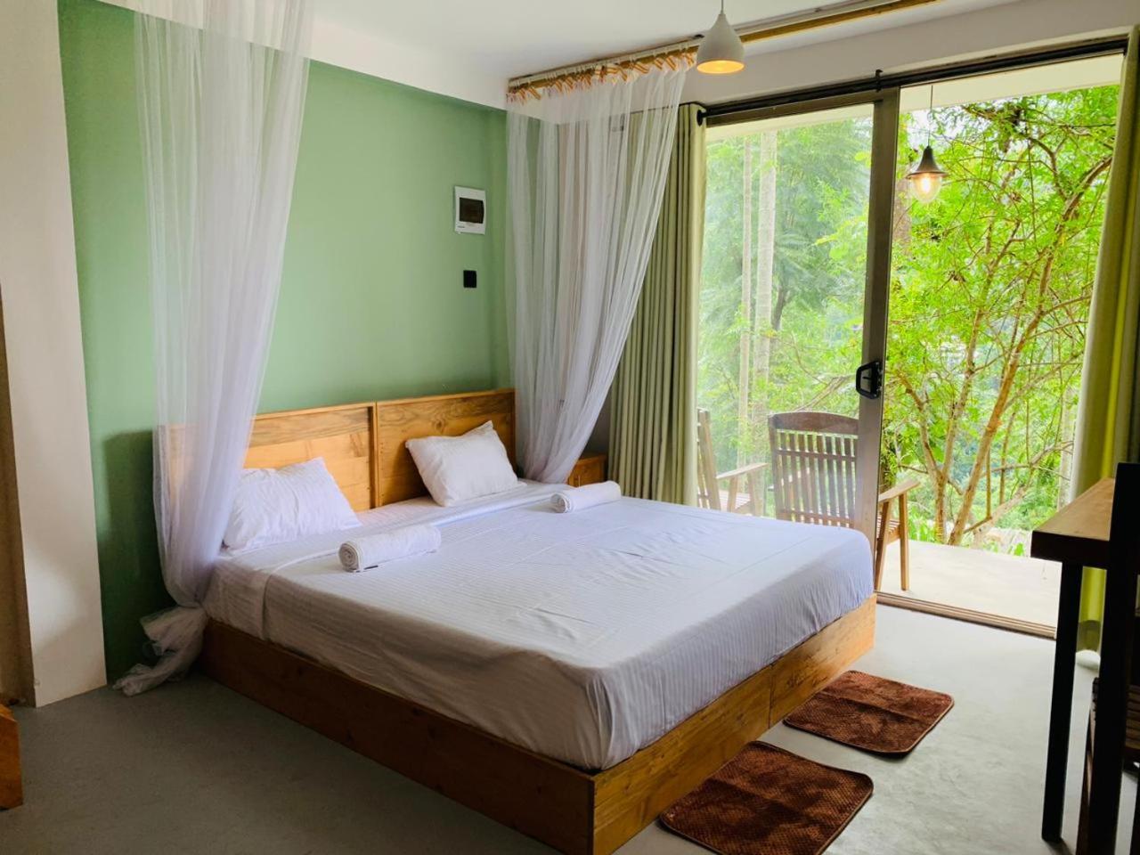 Happy Sky Ella Hotel Exterior photo